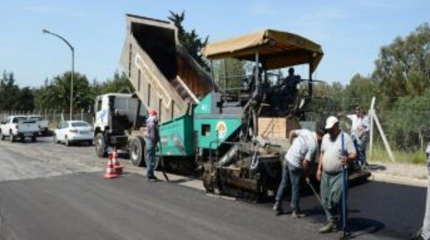 Mithat &Ouml;zsan Bulvarı Asfaltlanıyor