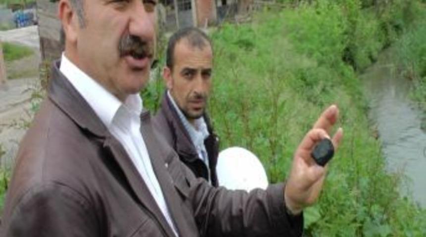 Ak&ccedil;akoca'da Dere Yatakları Ve Logar &Ccedil;ukurları İla&ccedil;lanıyor