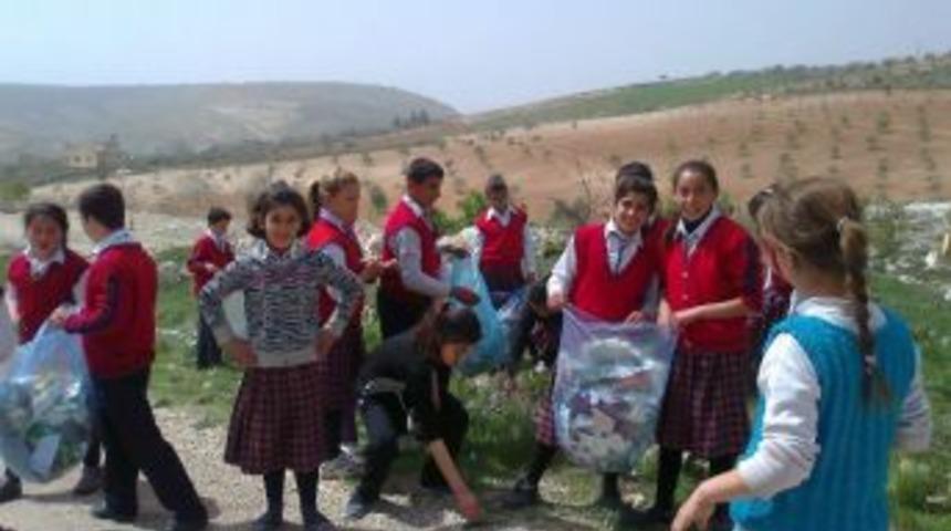 Cevizli İlkokulu'nda Doğa Dostu &Ccedil;ocuklar Yetişiyor