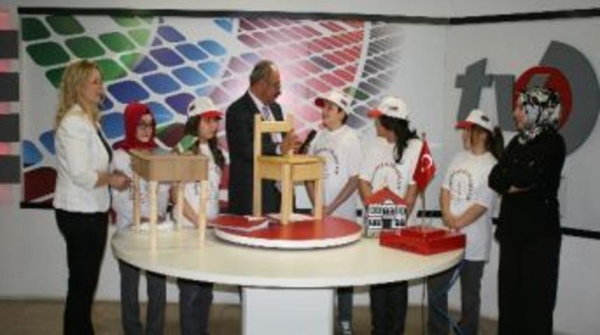 Öğrenciler Projelerini Anlattı