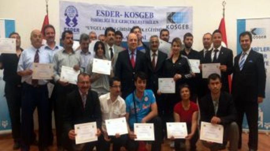 ESDER'in Uygulamalı Girişimcilik Eğitimi Sona Erdi