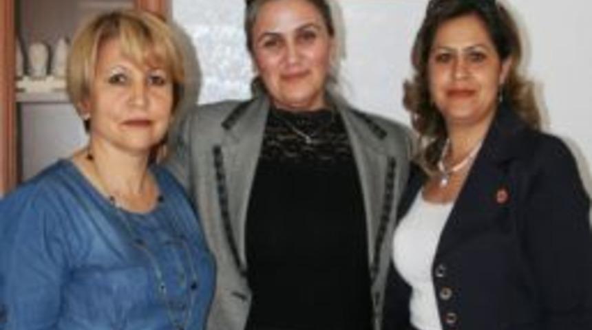 Van'ın İlk Ziyaret&ccedil;i Kadın Muhtarları