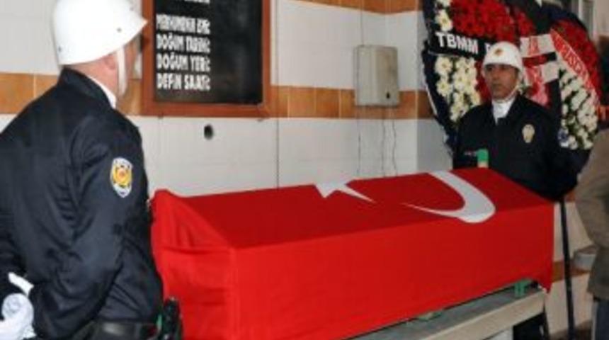 Eski İstanbul Milletvekili Turan Ko&ccedil;al Son Yolculuğuna Uğurlandı