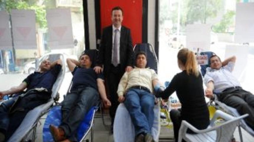 Ak Parti Osmangazi&rsquo;den Kan Bağışı Kampanyası