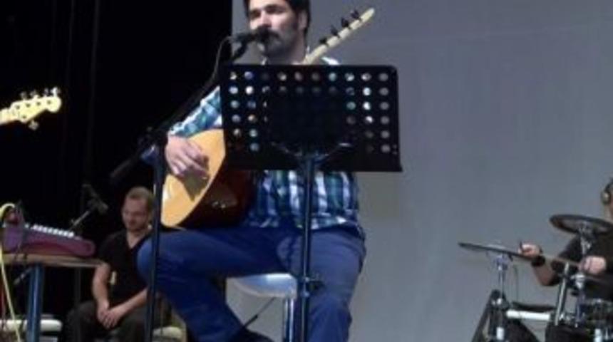 Adıyaman&rsquo;da Uğur Işılak Konseri