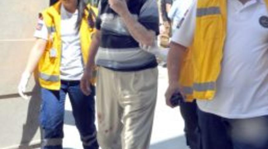 Alacaklısına Borcunu Ödemeden Önce Dayak Attı