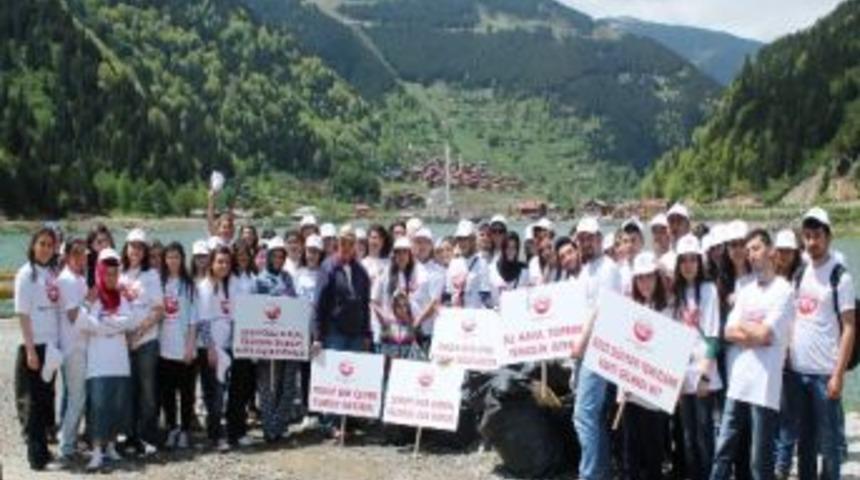 Uzung&ouml;l'de &Ccedil;&ouml;p Topladılar