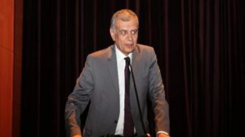 "kayseri'de İmar Faaliyetlerine Katkıda Bulunan Kadınlar" Konulu Konferans