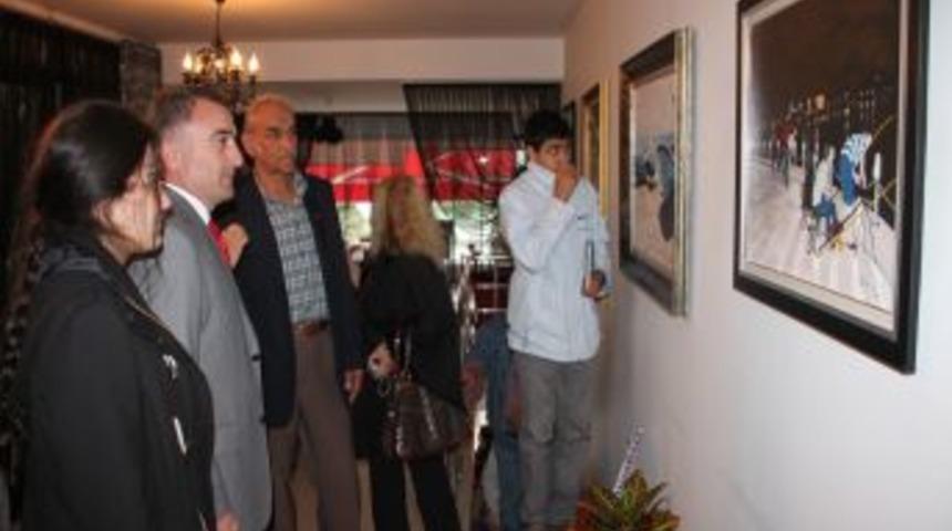 Merzuka &Ccedil;elik Kişisel Sergisini A&ccedil;tı