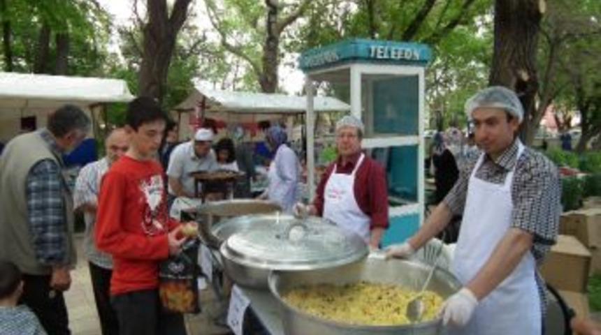Anadolu Aile Derneğinden Bahar Şenlikleri Ve Kermesi