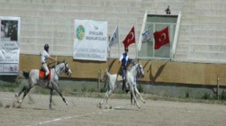 Erzurum&rsquo;da Cirit İl Birinciliği M&uuml;sabakaları Start Aldı