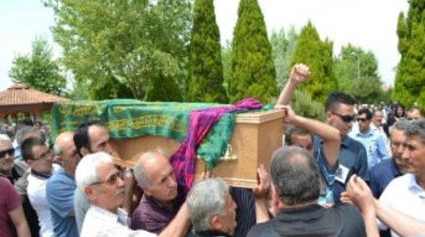 Dualarla Son Yolculuğuna Uğurlandı