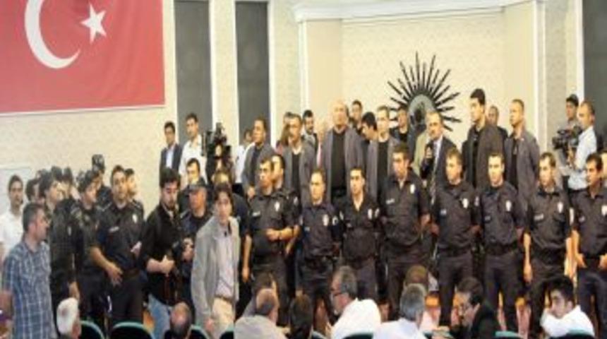 Akil İnsanlar Heyeti Erzincan'dan Olumlu Izlenimlerle Ayrıldı