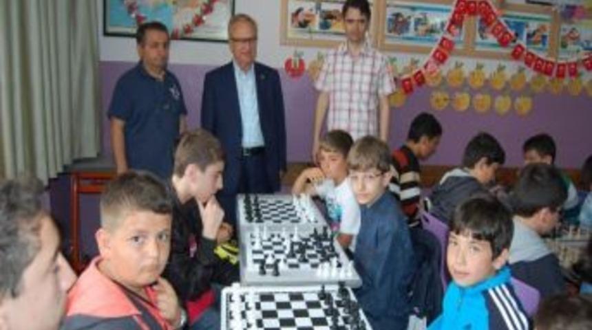 Bandırma Kent Konseyi'nden Satran&ccedil; Turnuvası