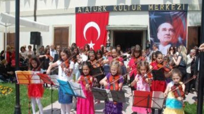 Gelibolu Belediyesi Atat&uuml;rk K&uuml;lt&uuml;r Merkezi A&ccedil;ıldı