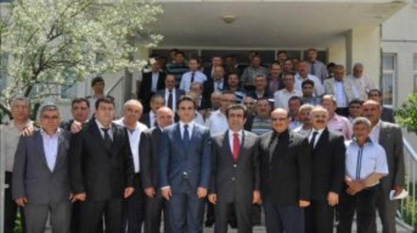 Vali G&uuml;zeloğlu, G&uuml;lnar İl&ccedil;esini Ziyaret Etti