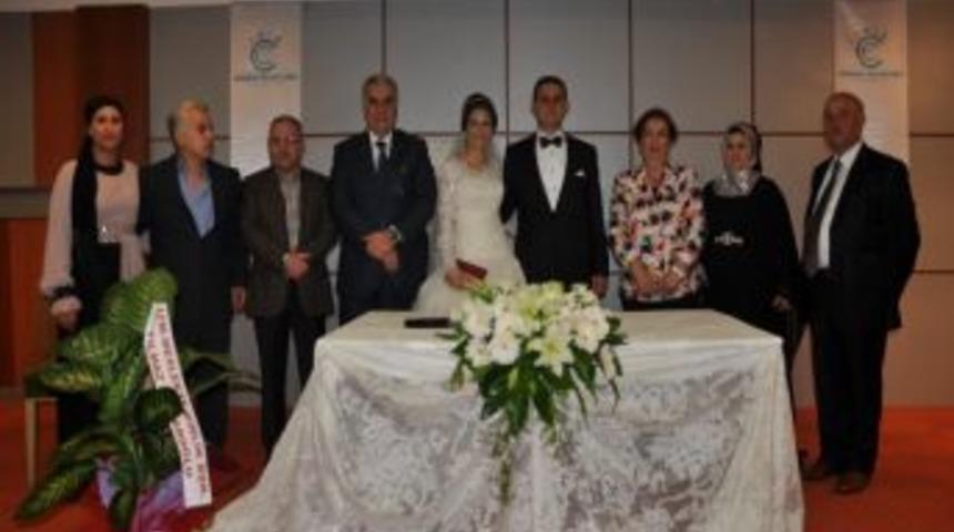 İzke&ccedil;eciler Ailesinin Mutlu G&uuml;n&uuml;