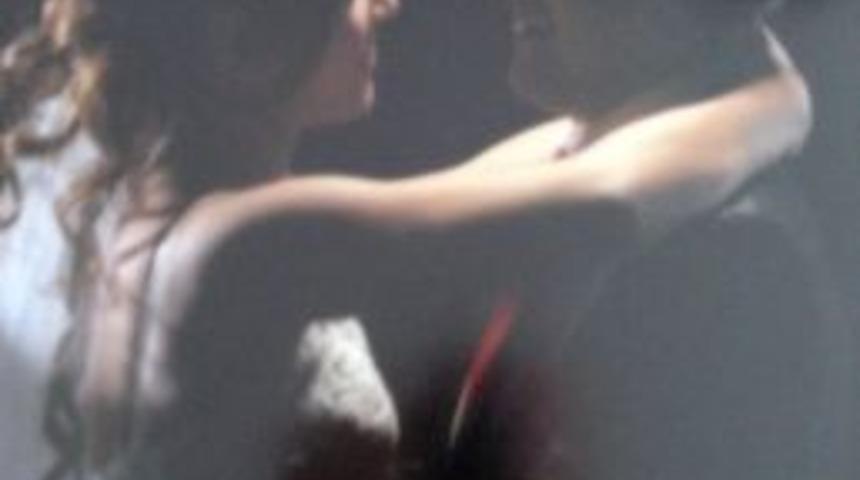 Eşiyle Tartışan Iki &Ccedil;ocuk Annesi Evinde &Ouml;l&uuml; Bulundu