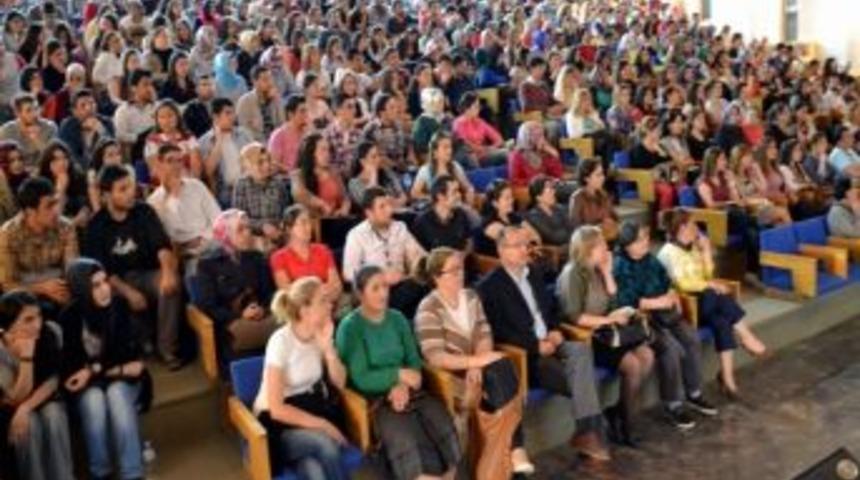 C&uuml;&rsquo;de Kişisel Gelişim Semineri D&uuml;zenlendi