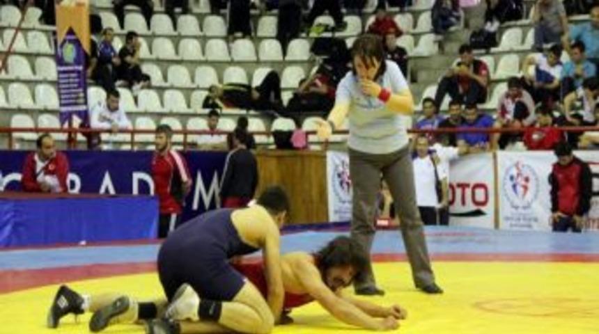 Başbakanlık Kupası G&uuml;reş Turnuvası Sivas&rsquo;ta Yapılıyor