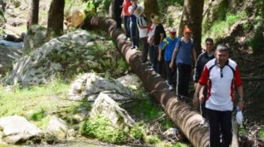 Polis Doğa Y&uuml;r&uuml;y&uuml;ş&uuml;ne &Ccedil;ıktı