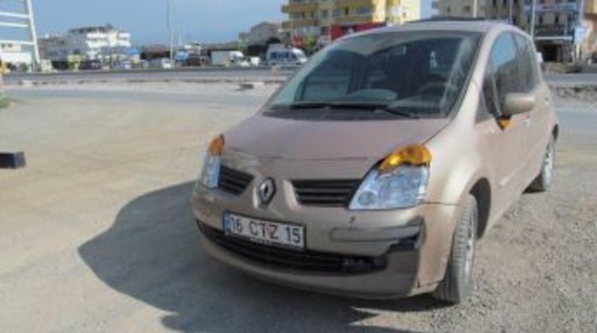 Edremit&rsquo;te Motosiklet İle Otomobil &Ccedil;arpıştı: 1 Yaralı