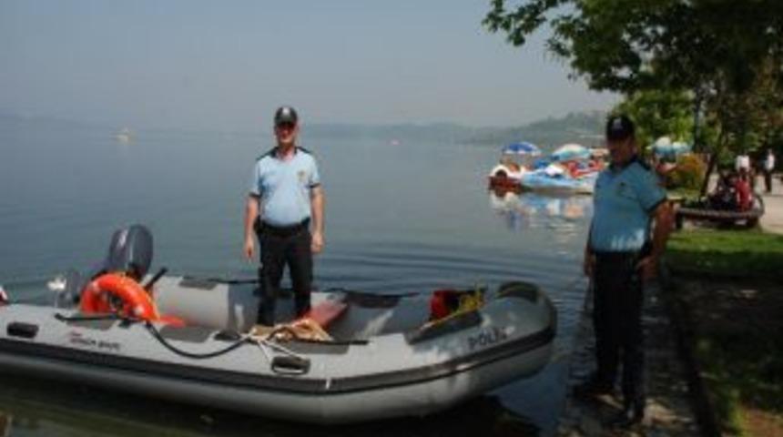 Sapanca Emniyet Müdürlüğü ''polis Göl Timi'' Görevine Başladı