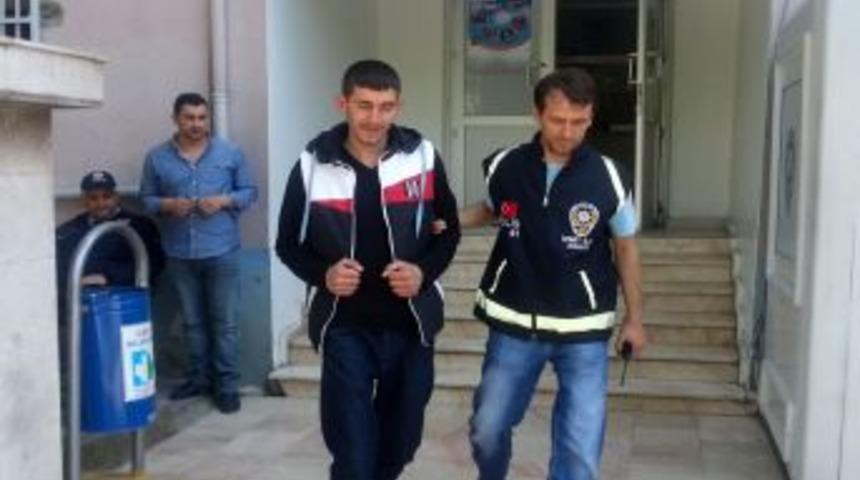 Banka ATM'sine Zarar Veren Şahıs G&ouml;zaltına Alındı