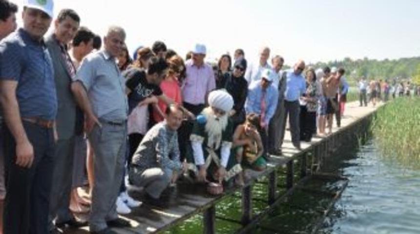 Nasrettin Hoca G&ouml;le Maya &Ccedil;aldı