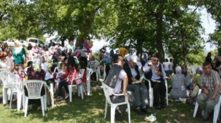 &Ccedil;aycuma Dağ&uuml;st&uuml; K&ouml;y&uuml;nde Hıdrellez Etkinlikleri D&uuml;zenlendi