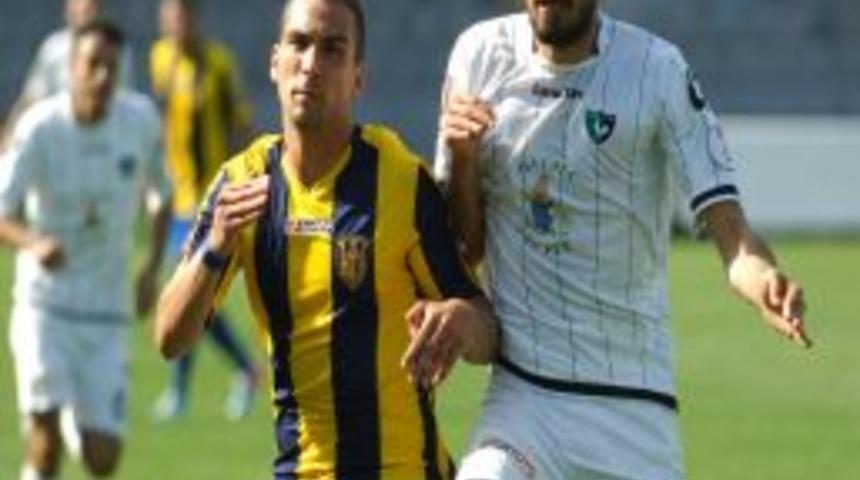 Denizlispor'a 3-0 Yenilen 103 Yıllık Ankarag&uuml;c&uuml; 2. Lig'e D&uuml;şt&uuml;