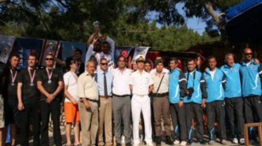 24 Su Altı Takımı B&uuml;y&uuml;keceli'de Yarıştı