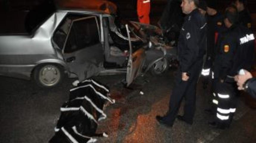 Yozgat&rsquo;ta Iki Ayrı Trafik Kazasında 1 Kişi &Ouml;ld&uuml;, 10 Kişi Yaralandı