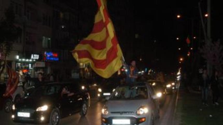 K&uuml;tahya'da Şampiyonluk Coşkusu