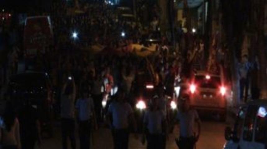 Bilecik Sokakları Cimbom Sesiyle İnledi