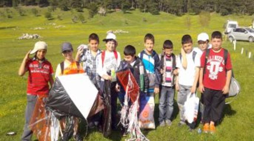 Baharı U&ccedil;urtma Şenliğiyle Kutladılar