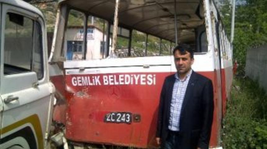 Yılmaz&rsquo;dan Chp&rsquo;ye "otob&uuml;sl&uuml;" Tepki