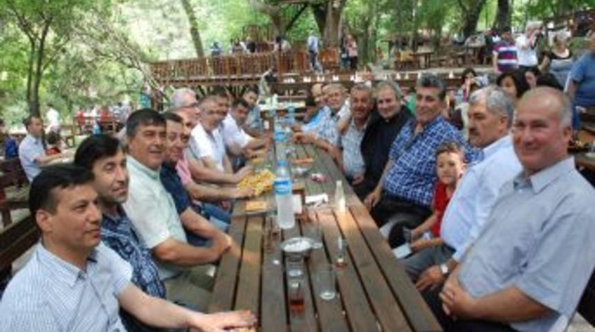 Kozan EML Mezunları Dağılcak&rsquo;ta Bir Araya Geldi