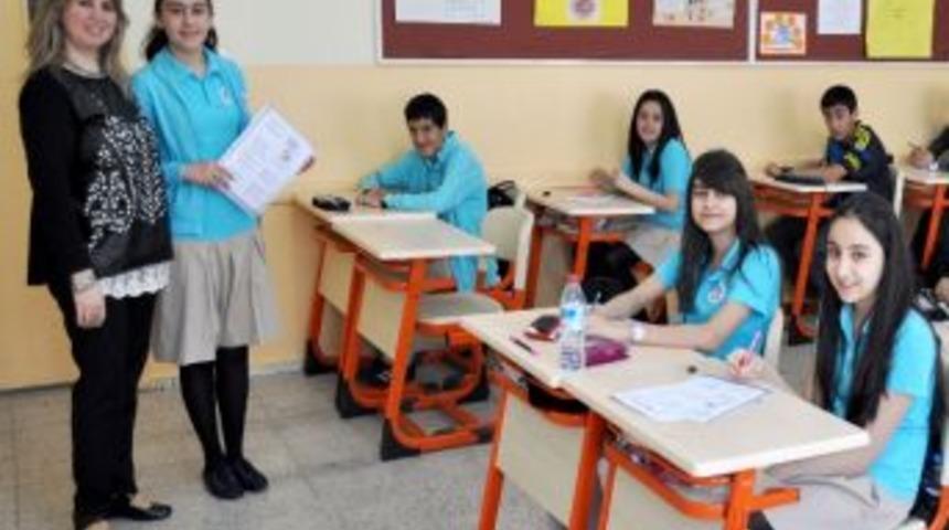 Erciyes Koleji &Ouml;ğrencileri &Ouml;ğretmen Oldu