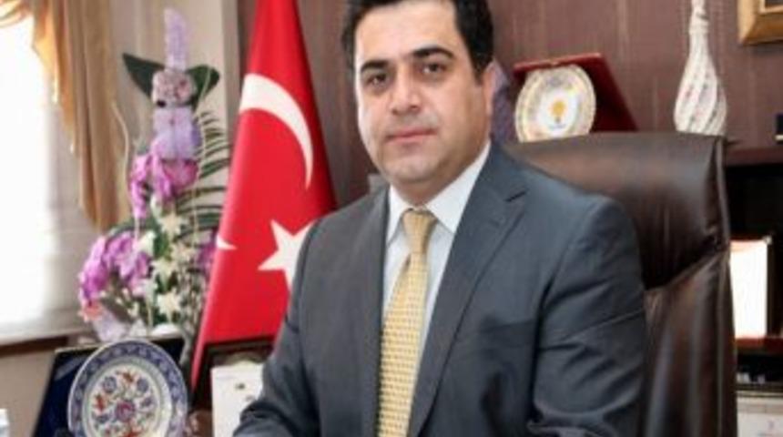 Ak Parti İl Başkanı Burhanettin Kuru, Sivas Kent Ekonomisi Forumu Sonu&ccedil; Bildirgesini A&ccedil;ıkladı