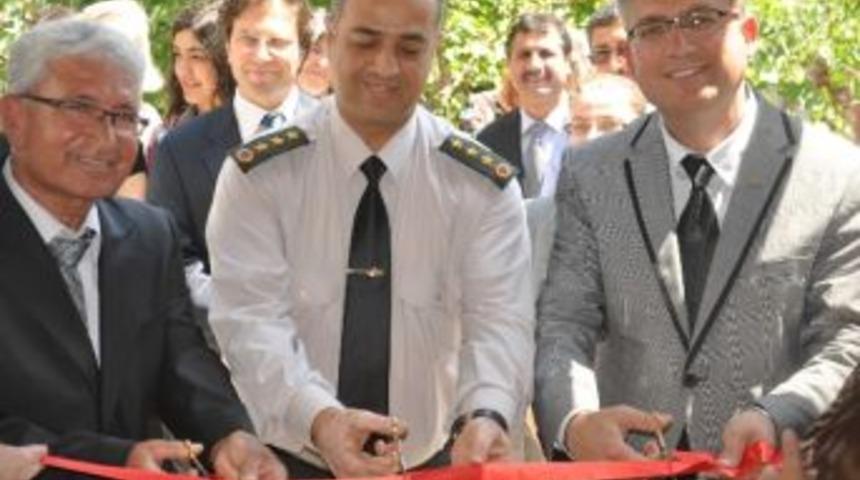 Balıkesir'de Resim Sergisi