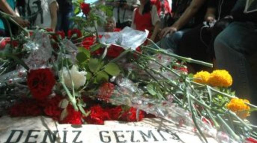 Deniz Gezmiş Ve Arkadaşları Anıldı