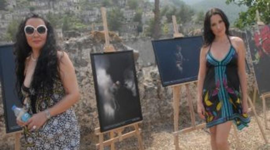 Fethiye Kayak&ouml;yde Sanat R&uuml;zgarları Esti