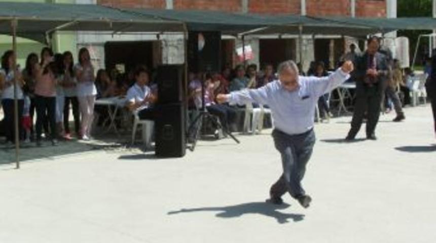 Mehmet Cadıl Anadolu &Ouml;ğretmen Lisesi'nde Hıdrellez Kutlamaları