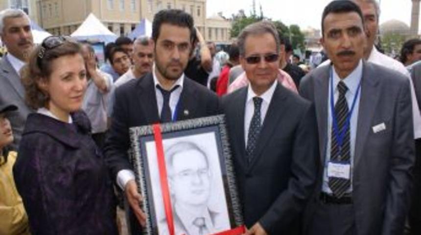 Suriyelilerin Sergisine B&uuml;y&uuml;k Ilgi