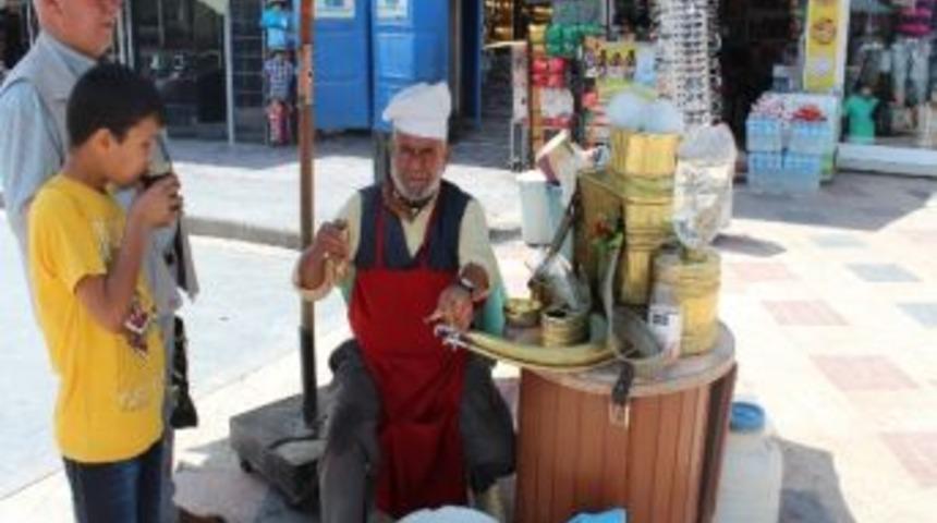 &Ouml;zel Haber-hava Sıcaklığı Arttı Meyan Balı &Ccedil;ıktı