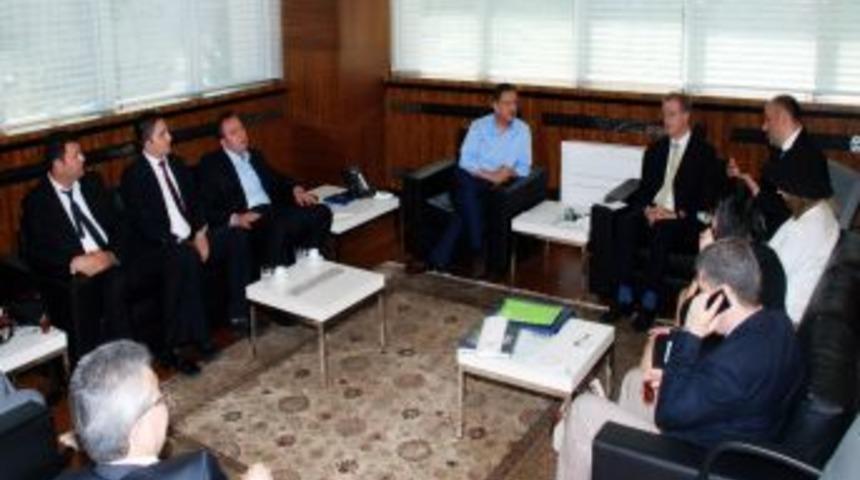 Dostane Ilişkiler, Ticari Ve Ekonomik Ilişkilere D&ouml;n&uuml;ş&uuml;yor