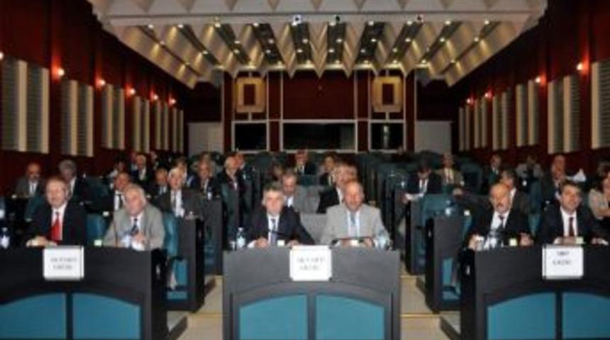 İl Genel Meclisi'nde Pelin G&uuml;ndeş Bakır Tartışması