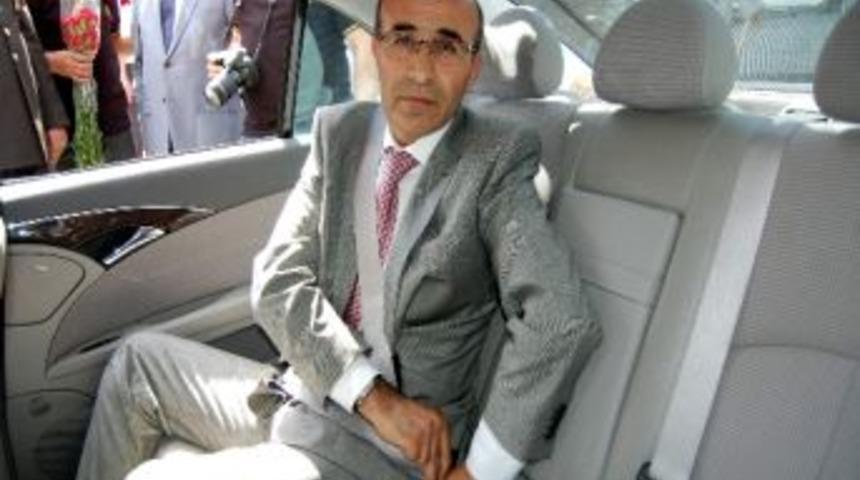 Vali Mahmut Demirtaş, Cumhurbaşkanı G&uuml;l&rsquo;&uuml; &Ouml;rnek Aldı