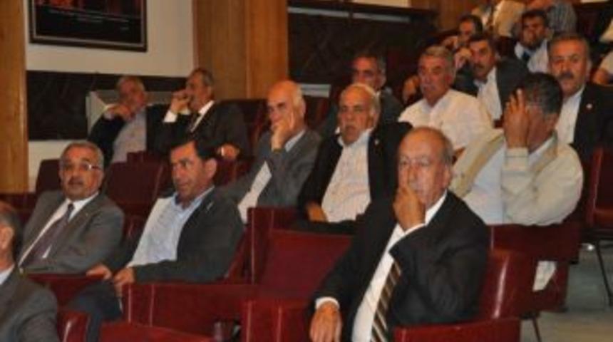 İl Genel Meclisi'nde Deniz Gezmiş Tartışması